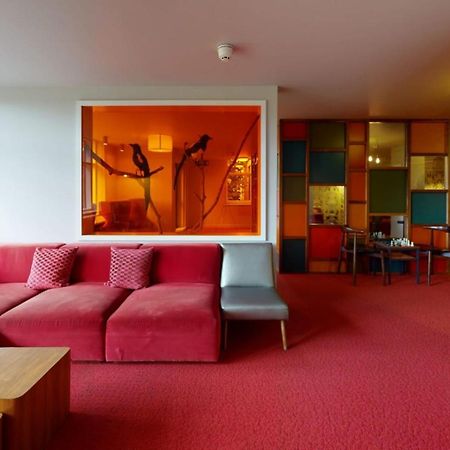 Private Bedrooms With Shared Kitchen And Studios At Iq Tufnell House In ロンドン エクステリア 写真